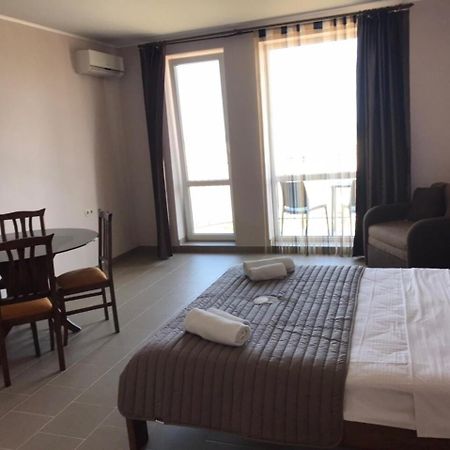 Hotel Golden Beach Zatoka Bagian luar foto