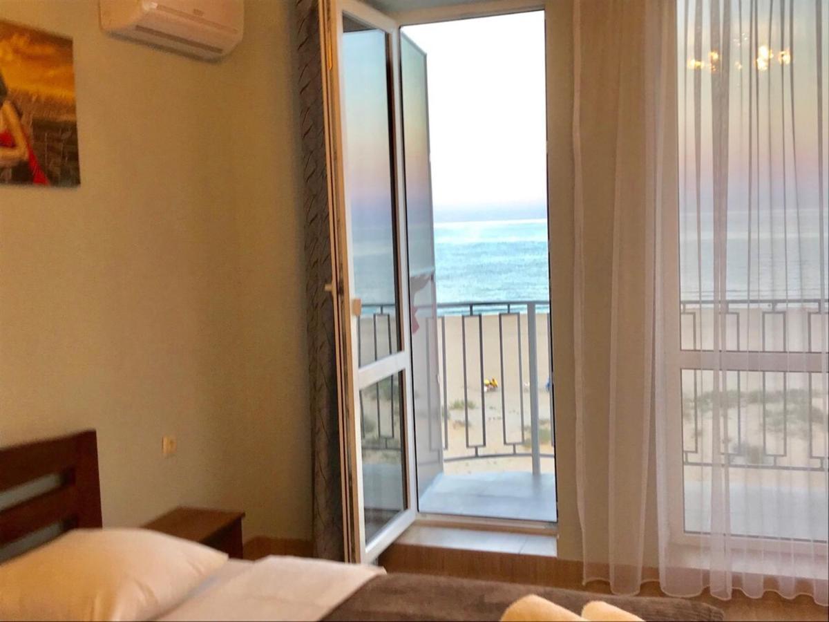 Hotel Golden Beach Zatoka Bagian luar foto