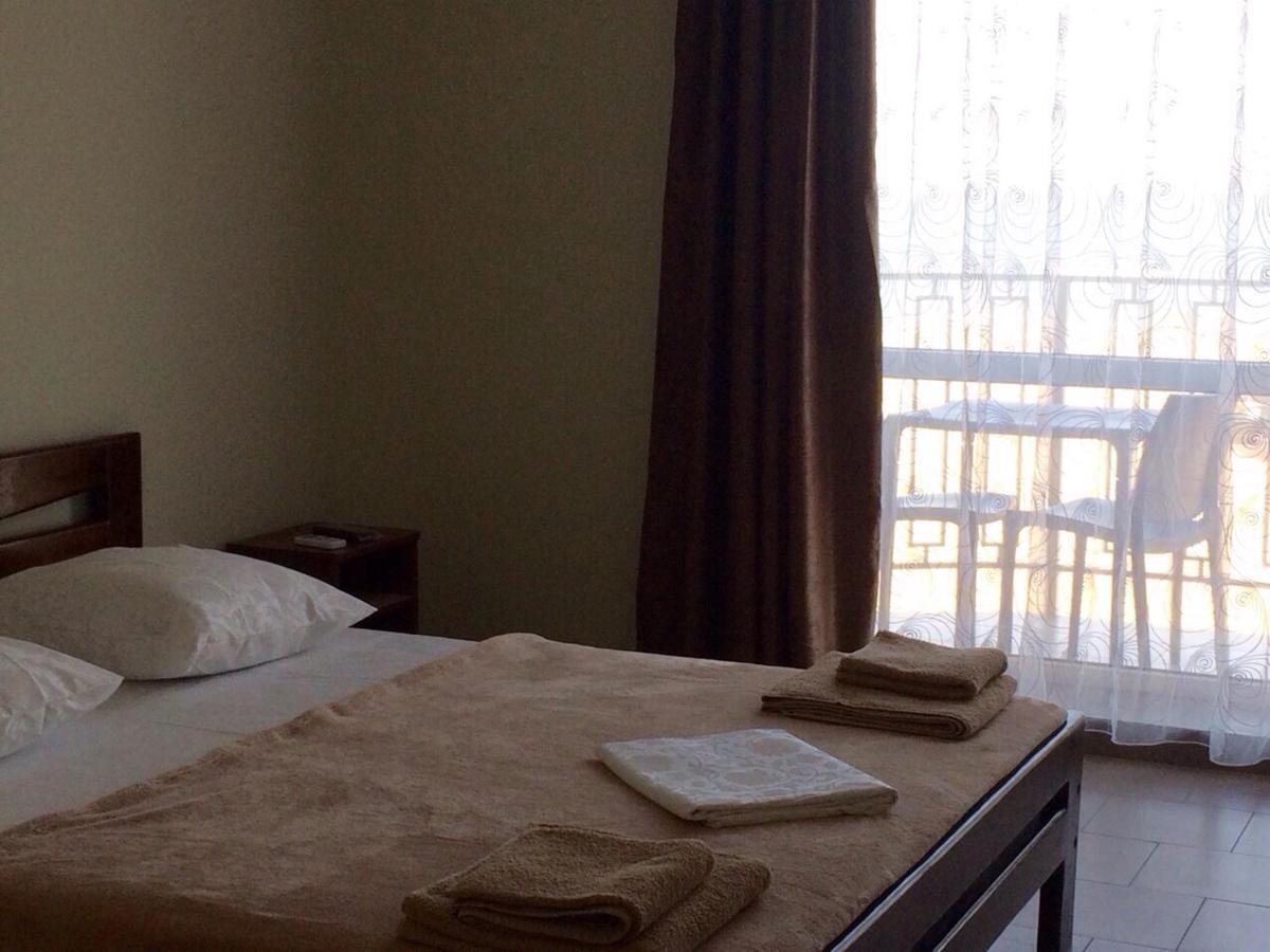 Hotel Golden Beach Zatoka Bagian luar foto