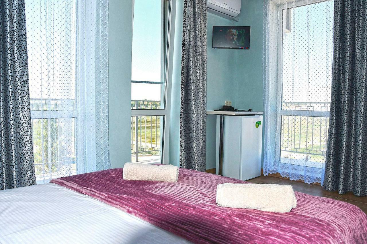 Hotel Golden Beach Zatoka Bagian luar foto